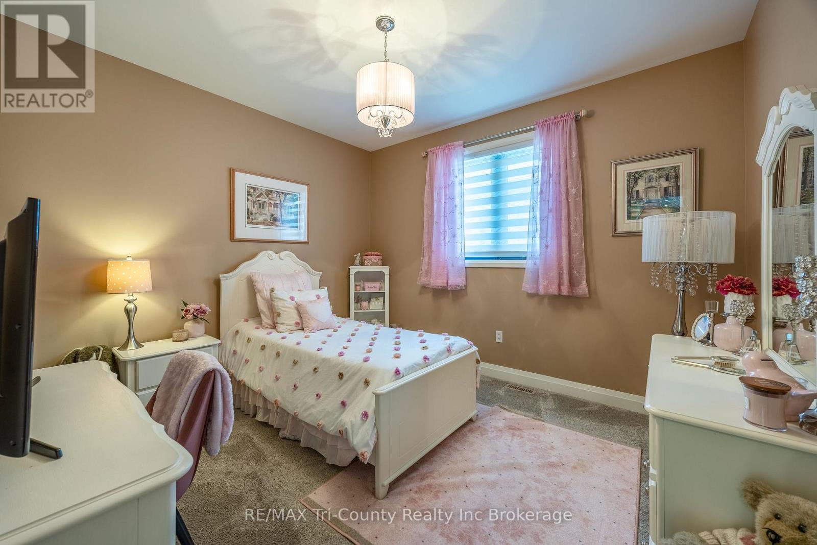 18 Belmont Avenue, Tillsonburg, Ontario  N4G 5W5 - Photo 11 - X13169684