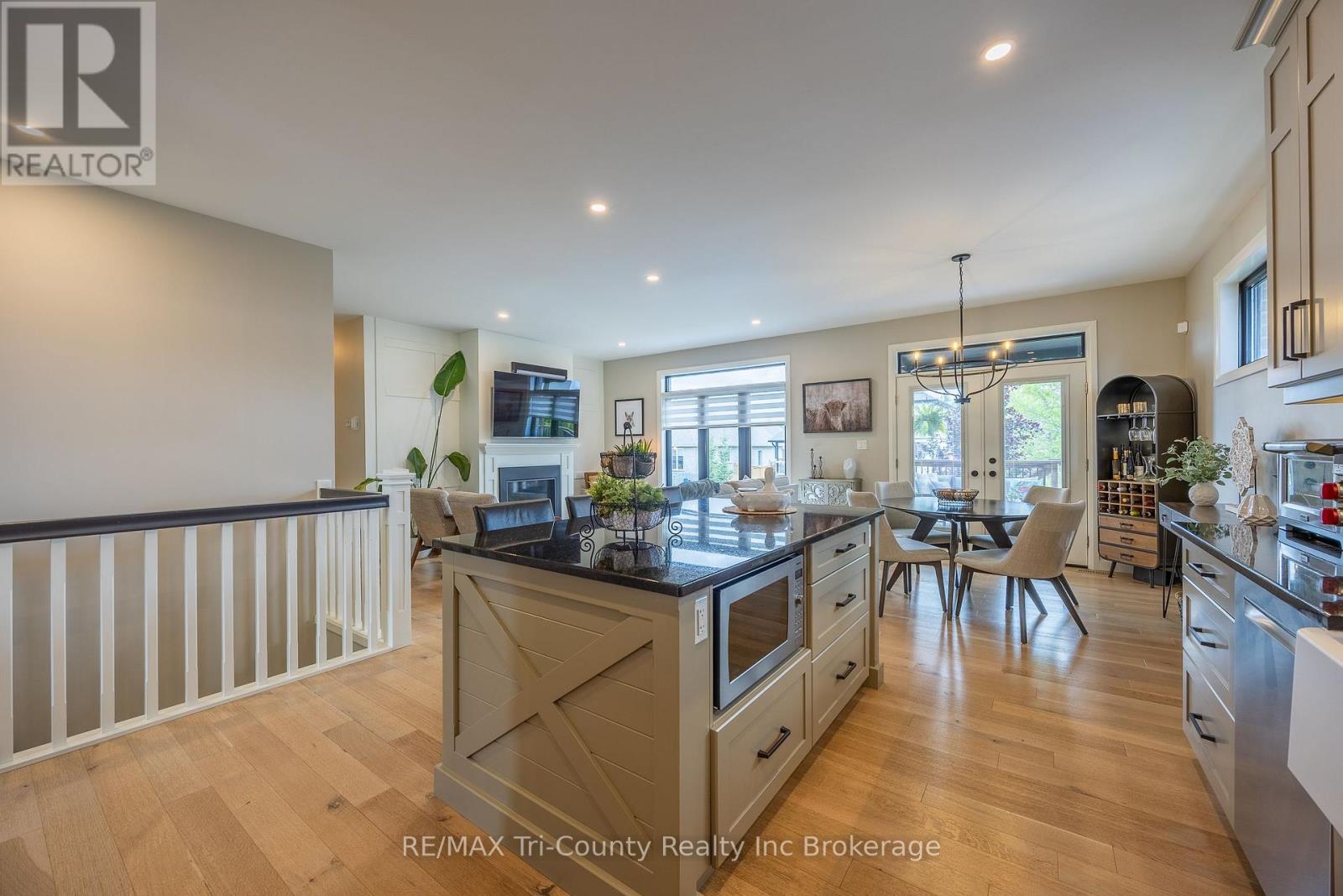 18 Belmont Avenue, Tillsonburg, Ontario  N4G 5W5 - Photo 6 - X13169684