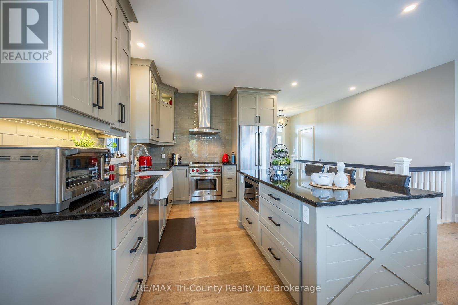 18 Belmont Avenue, Tillsonburg, Ontario  N4G 5W5 - Photo 7 - X13169684