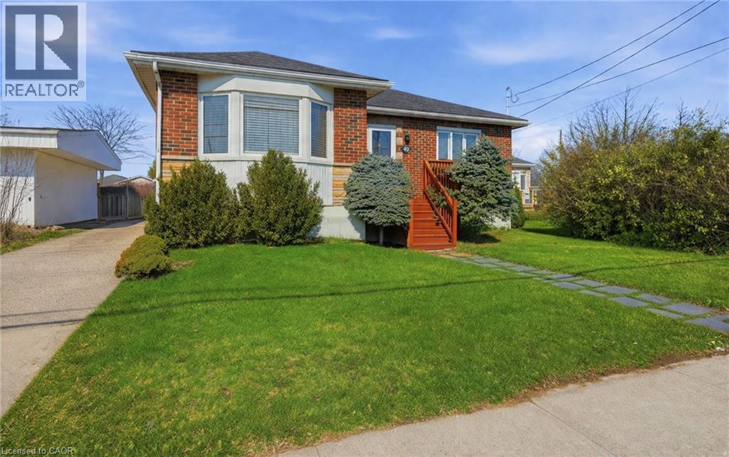 848 Upper Wellington Street, Hamilton, Ontario  L9A 3R9 - Photo 2 - 40833166