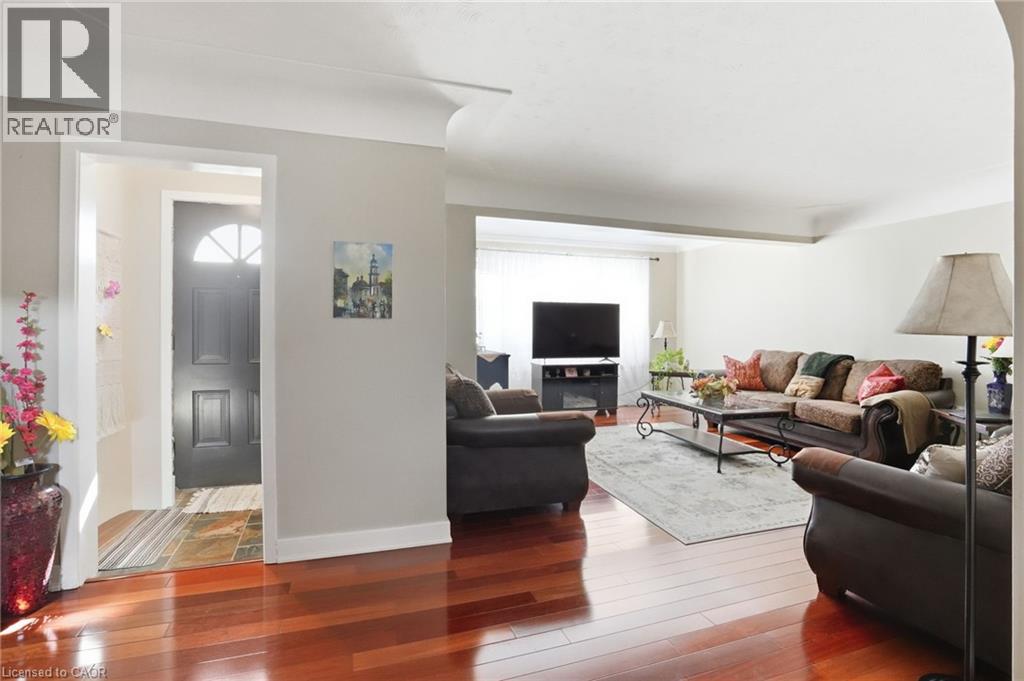 848 Upper Wellington Street, Hamilton, Ontario  L9A 3R9 - Photo 6 - 40833166
