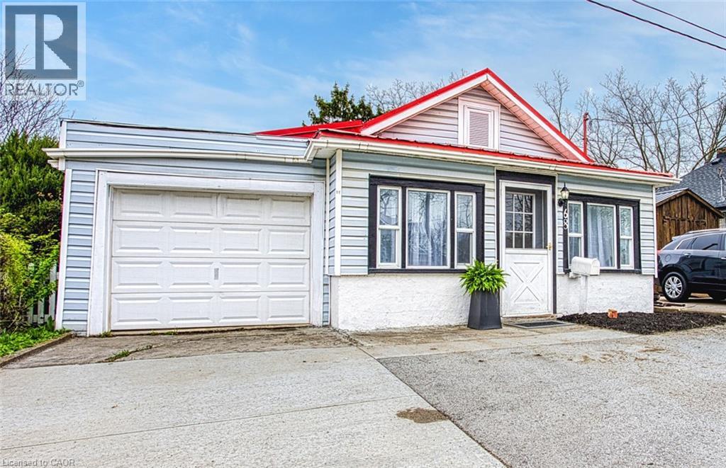 68 Riverside Drive, Welland, Ontario  L3C 5E2 - Photo 3 - 40832641
