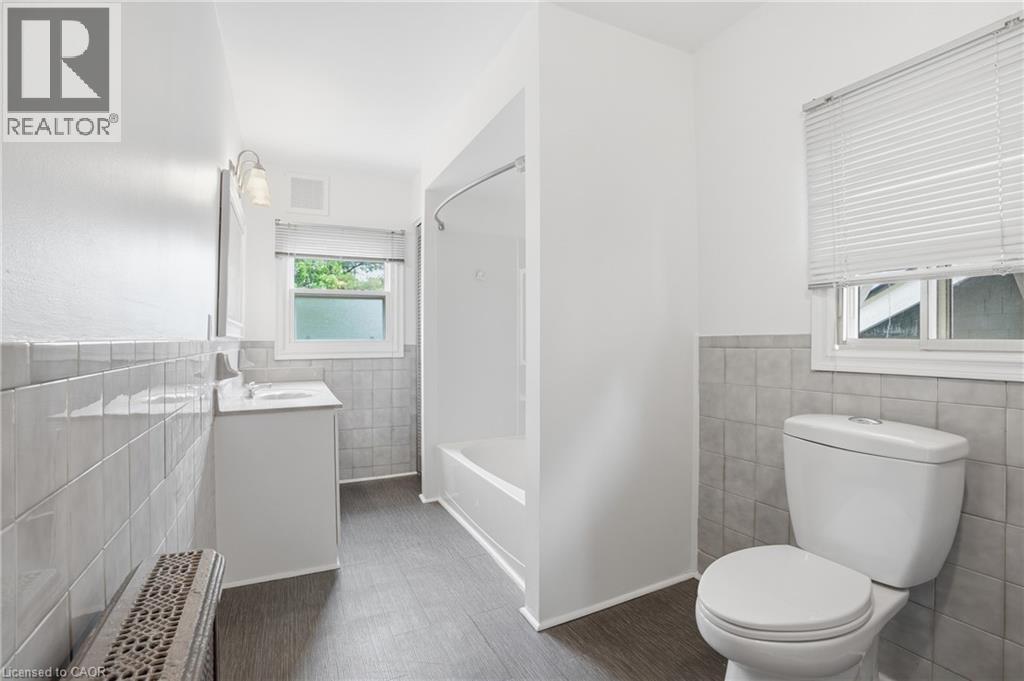 167 Balmoral Avenue S, Hamilton, Ontario  L8M 3K2 - Photo 30 - 40831766