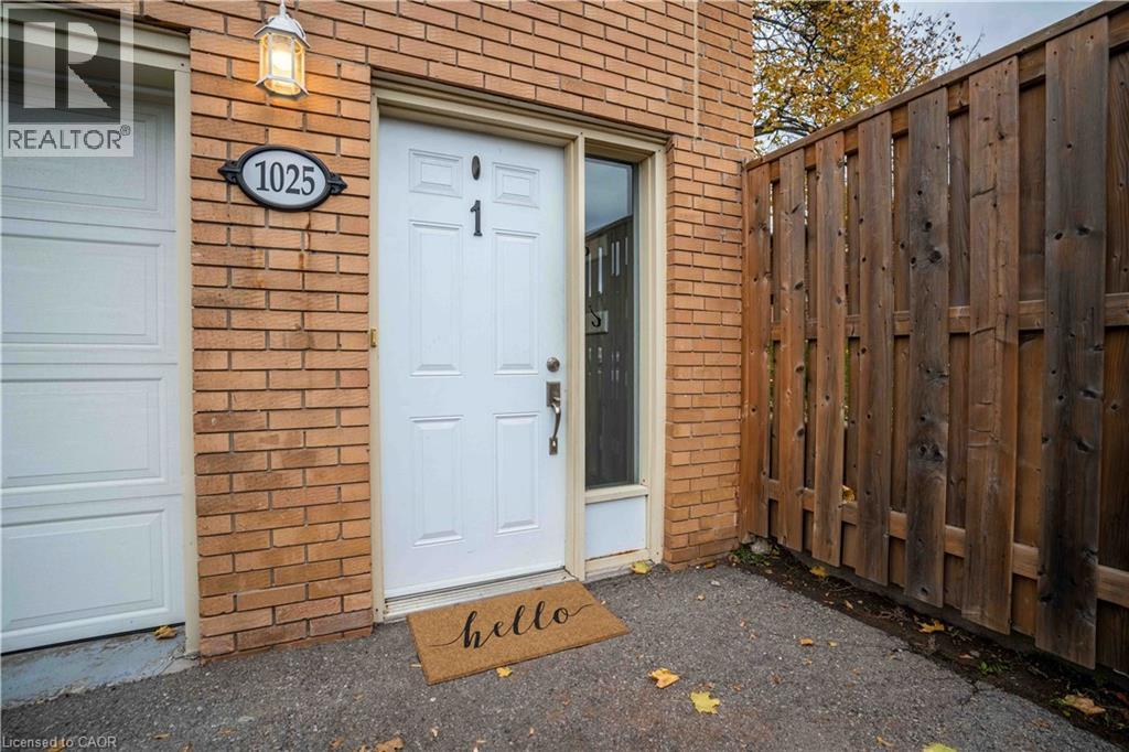 1025 Upper Gage Avenue Unit# 1, Hamilton, Ontario  L8V 4L2 - Photo 2 - 40833239