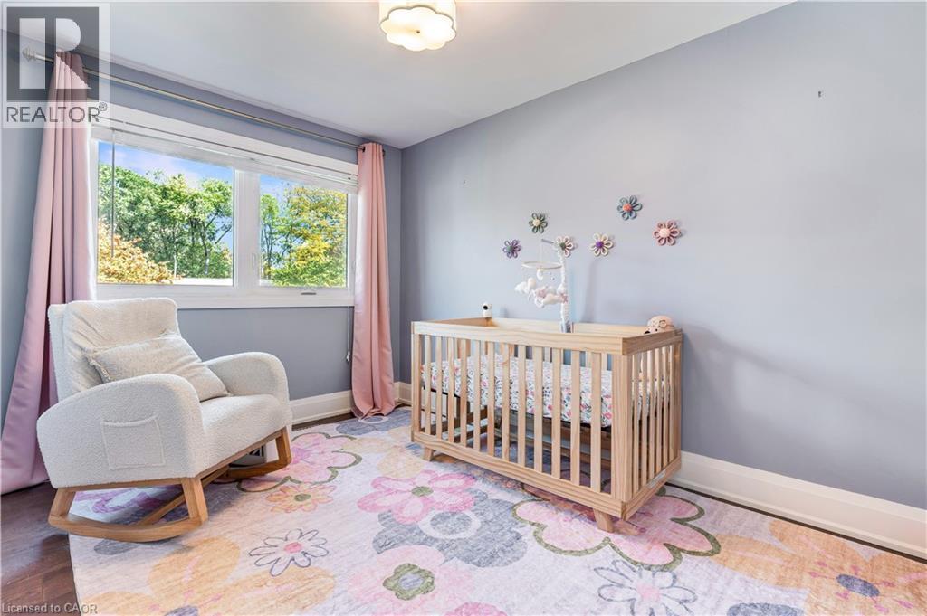 296 Kent Crescent, Burlington, Ontario  L7L 4T1 - Photo 18 - 40833151
