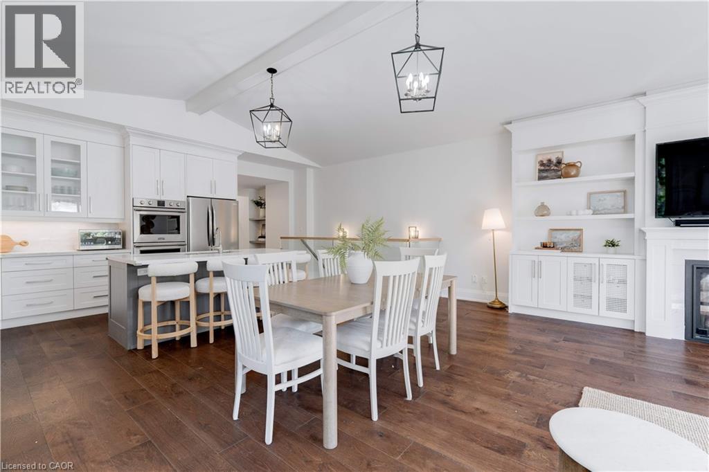 296 Kent Crescent, Burlington, Ontario  L7L 4T1 - Photo 7 - 40833151