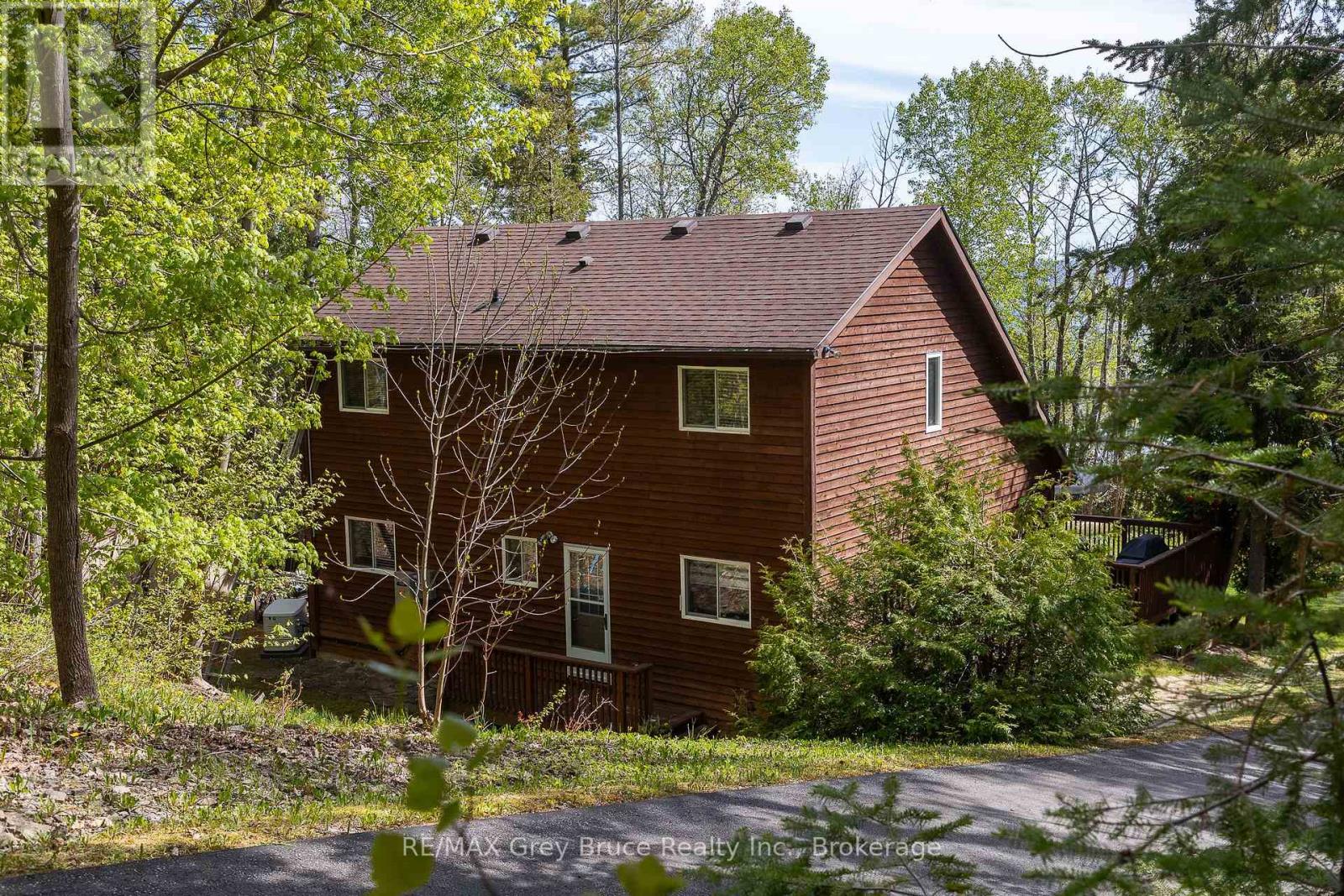 504629 Grey Road 1, Georgian Bluffs, Ontario  N0H 2T0 - Photo 11 - X13170388