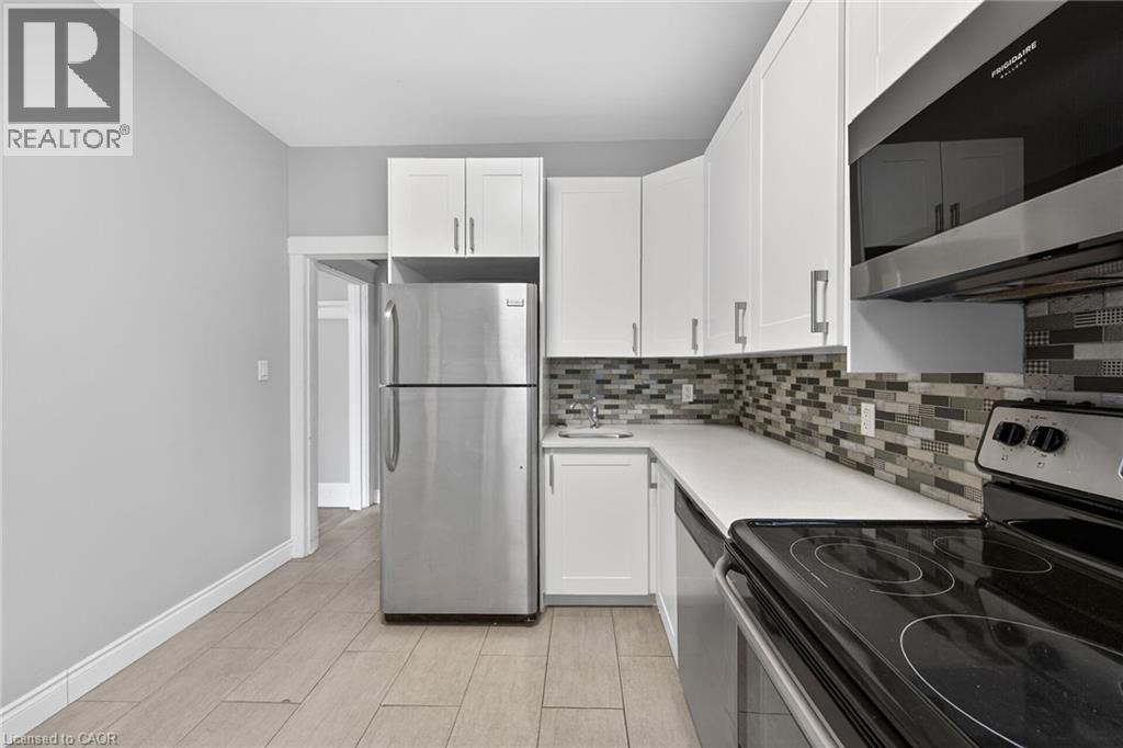 227 Sherman Avenue S, Hamilton, Ontario  L8M 2R2 - Photo 11 - 40833032