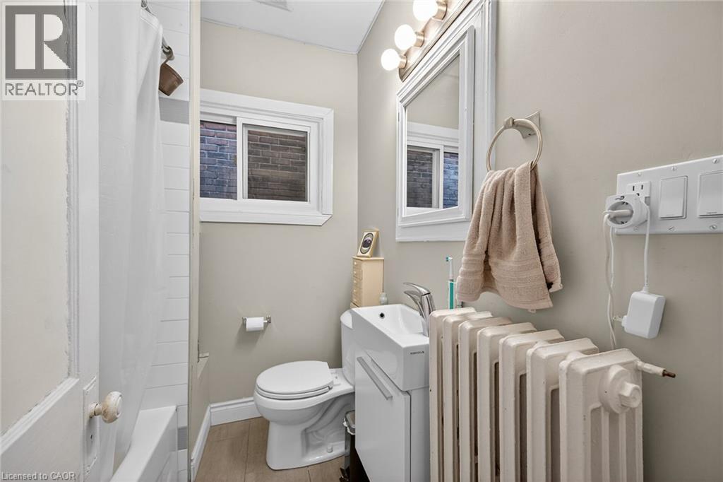227 Sherman Avenue S, Hamilton, Ontario  L8M 2R2 - Photo 27 - 40833032