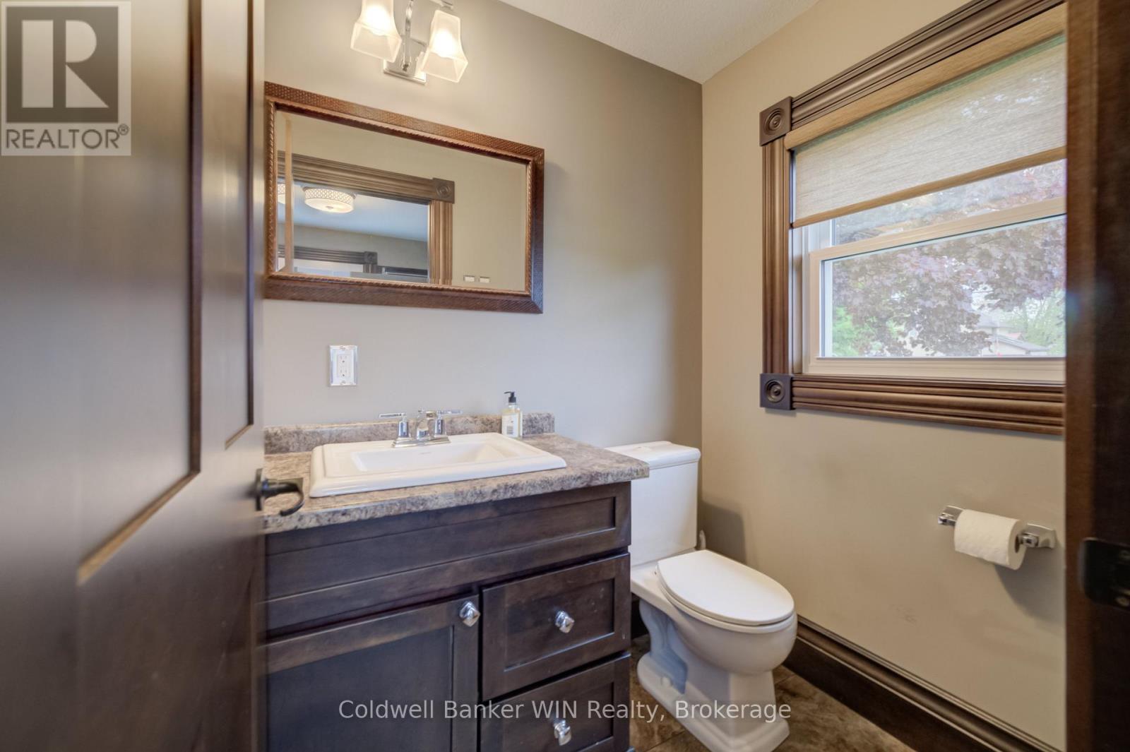 310 Main Street W, Minto, Ontario  N0G 2P0 - Photo 19 - X13170628