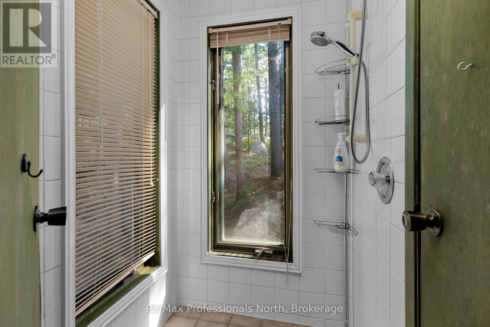 1118 Tomingas Road, Gravenhurst, Ontario  P1P 0G3 - Photo 13 - X13170916