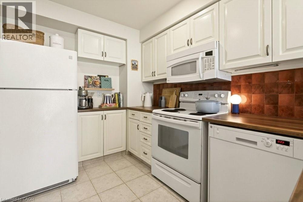 10 Huntingwood Avenue Unit# 20, Dundas, Ontario  L9H 6X3 - Photo 11 - 40833160