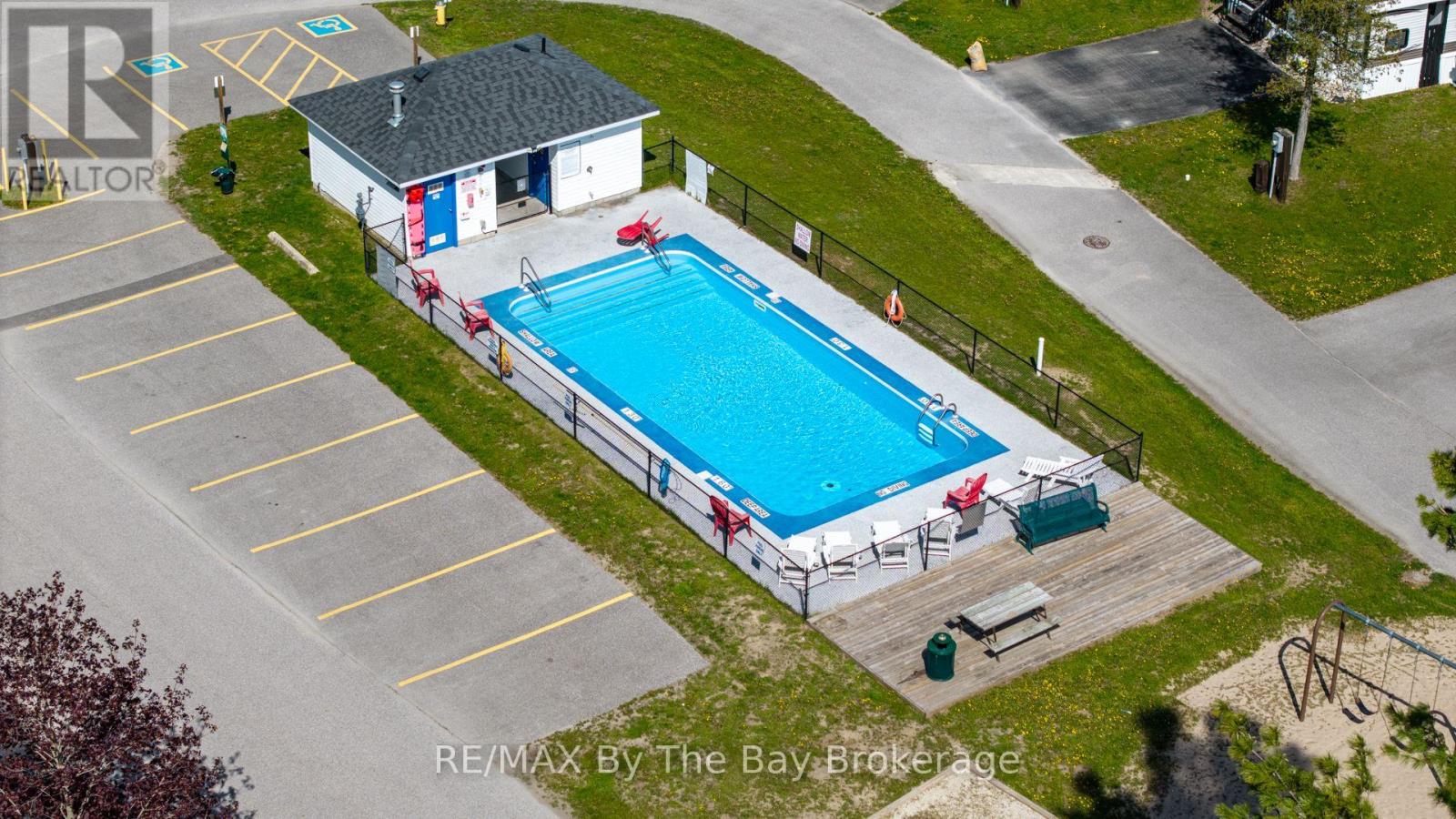 14 Kenora Trail, Wasaga Beach, Ontario  L9Z 1X7 - Photo 27 - S13171092