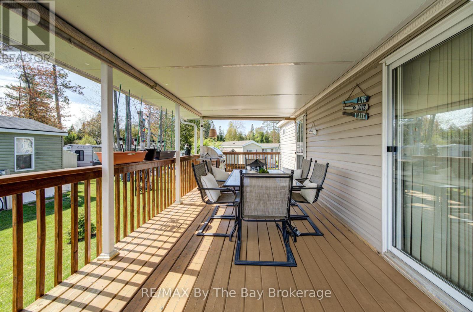 14 Kenora Trail, Wasaga Beach, Ontario  L9Z 1X7 - Photo 4 - S13171092