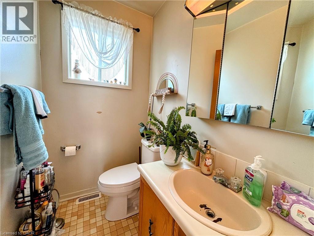 80 Matachewan Road, Manitouwadge, Ontario  P0T 0A6 - Photo 24 - 40833325