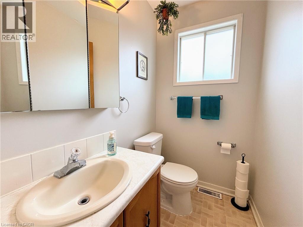 80 Matachewan Road, Manitouwadge, Ontario  P0T 0A6 - Photo 34 - 40833325