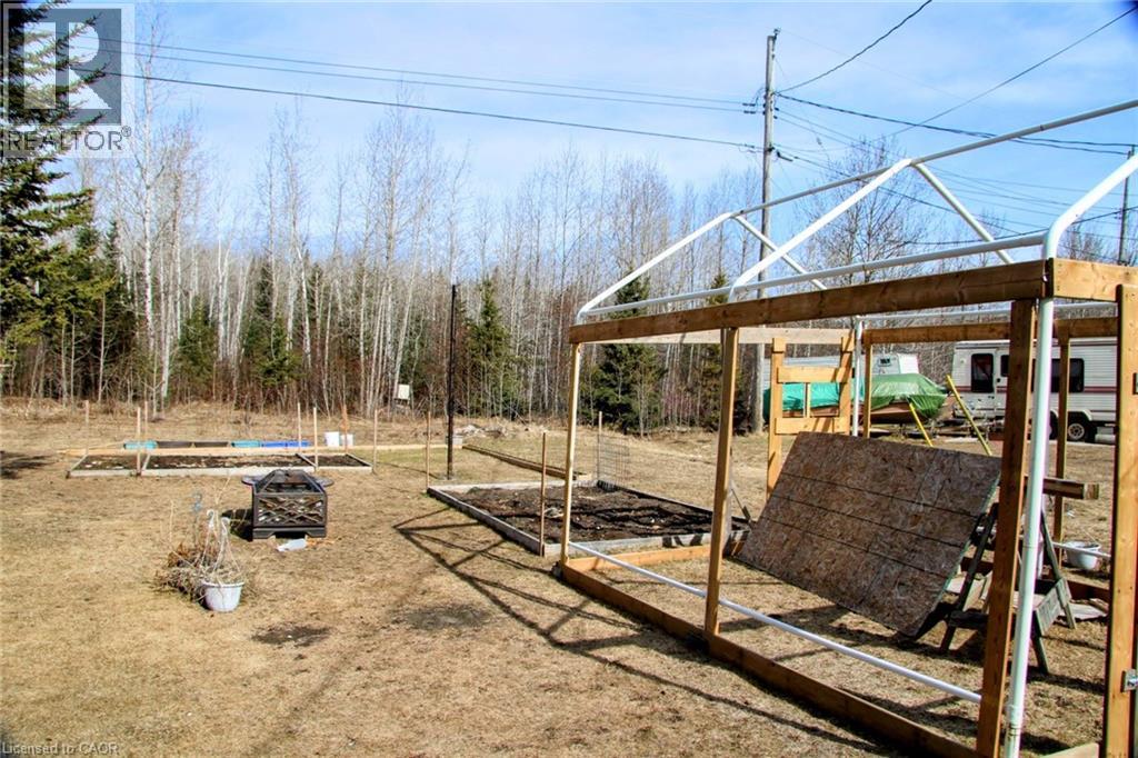80 Matachewan Road, Manitouwadge, Ontario  P0T 0A6 - Photo 41 - 40833325