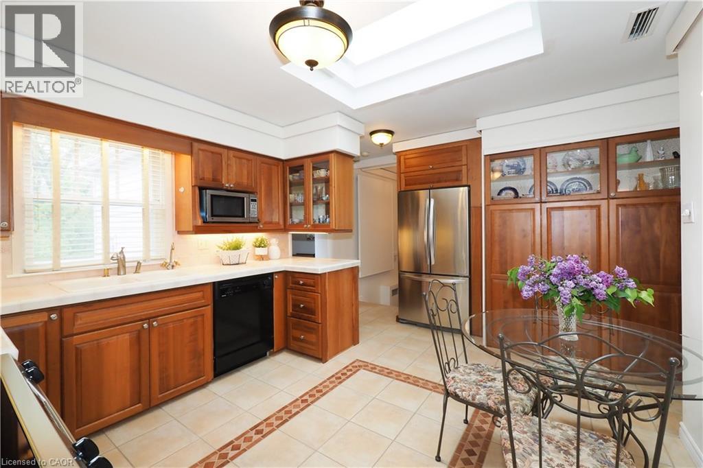 2023 Coronation Boulevard, Cambridge, Ontario  N3H 3S1 - Photo 16 - 40832314
