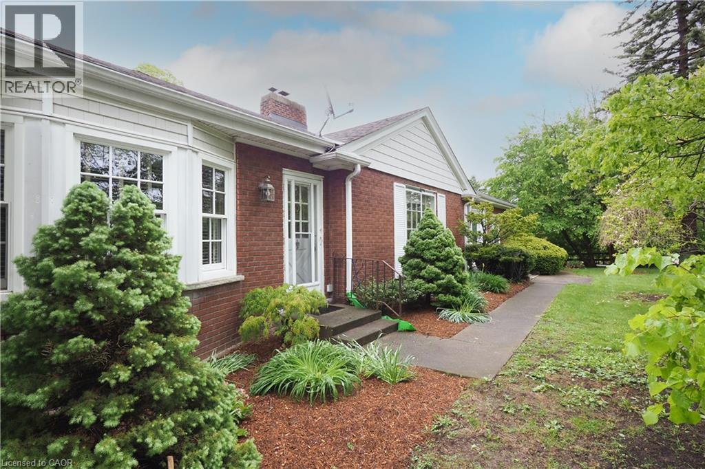 2023 Coronation Boulevard, Cambridge, Ontario  N3H 3S1 - Photo 3 - 40832314