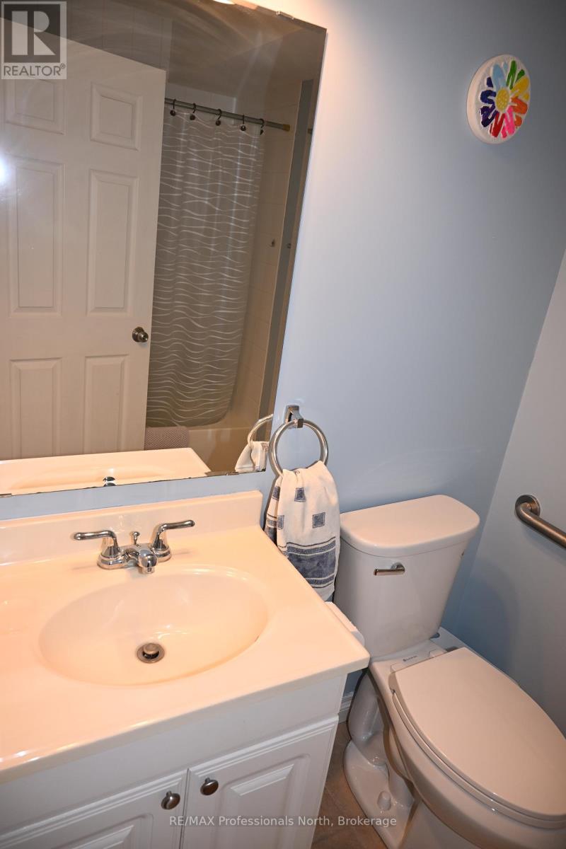 103 St Lawrence Street W, Madoc, Ontario  K0K 2K0 - Photo 11 - X13171392
