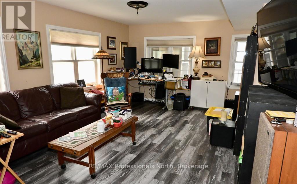 103 St Lawrence Street W, Madoc, Ontario  K0K 2K0 - Photo 9 - X13171392