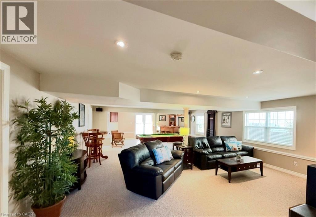 1060 Beach Boulevard, Hamilton, Ontario  L8H 6Z4 - Photo 18 - 40833246