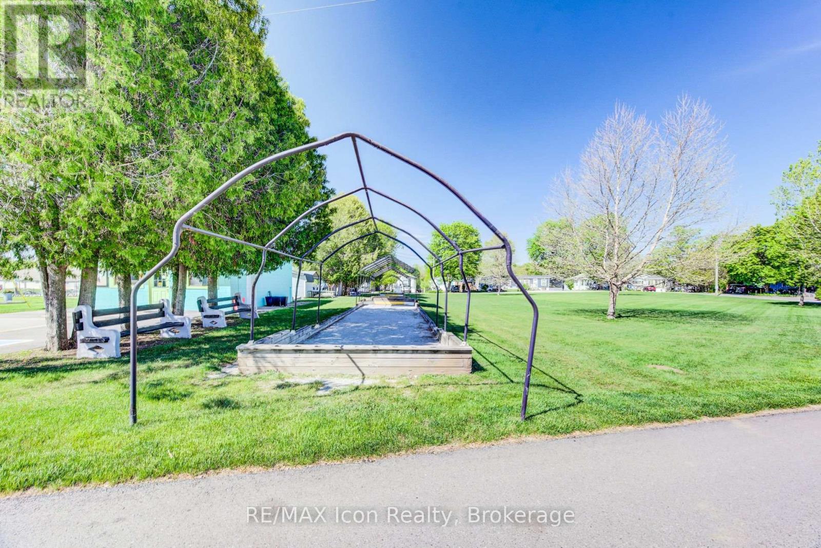 11 Hemlock Crescent, Puslinch, Ontario  N0B 2J0 - Photo 38 - X13171486