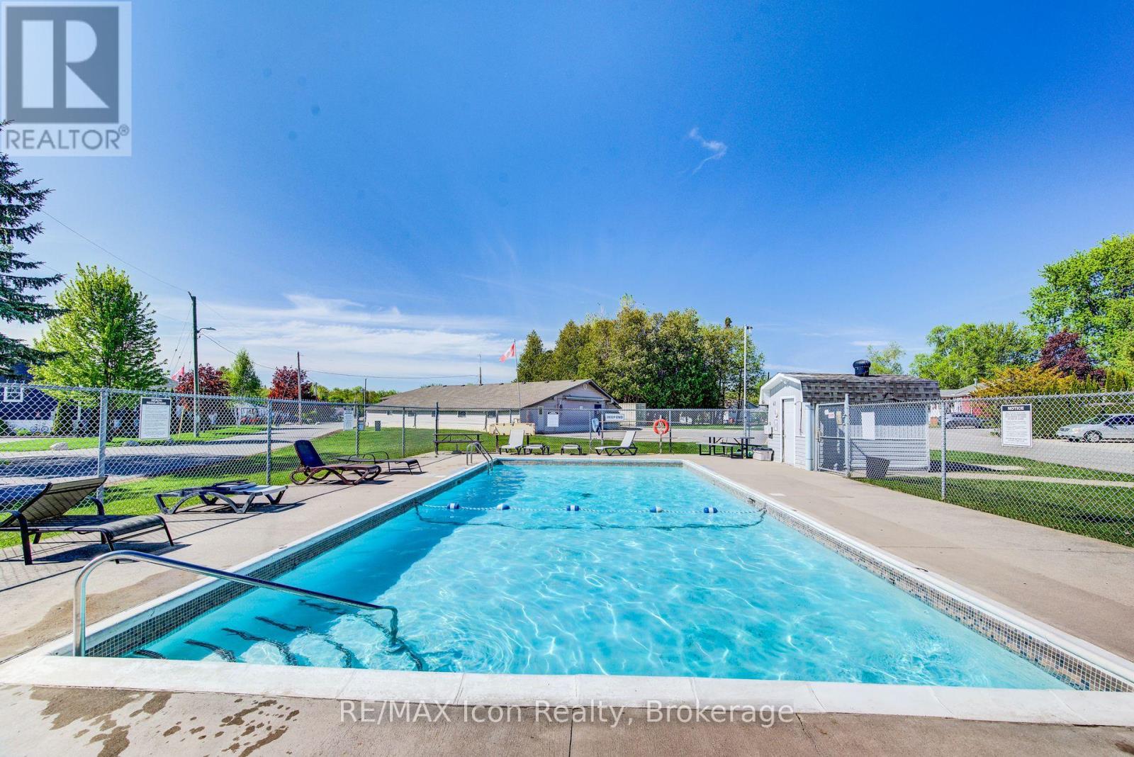 11 Hemlock Crescent, Puslinch, Ontario  N0B 2J0 - Photo 40 - X13171486