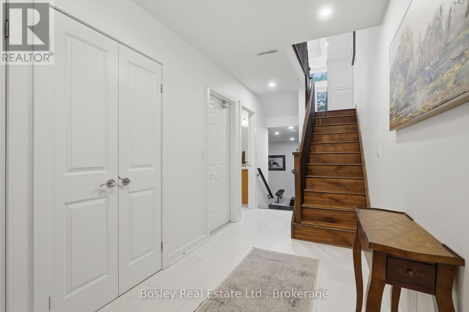 8 - 104 Farmgate Road, Blue Mountains, Ontario  L9Y 0L7 - Photo 3 - X13171528