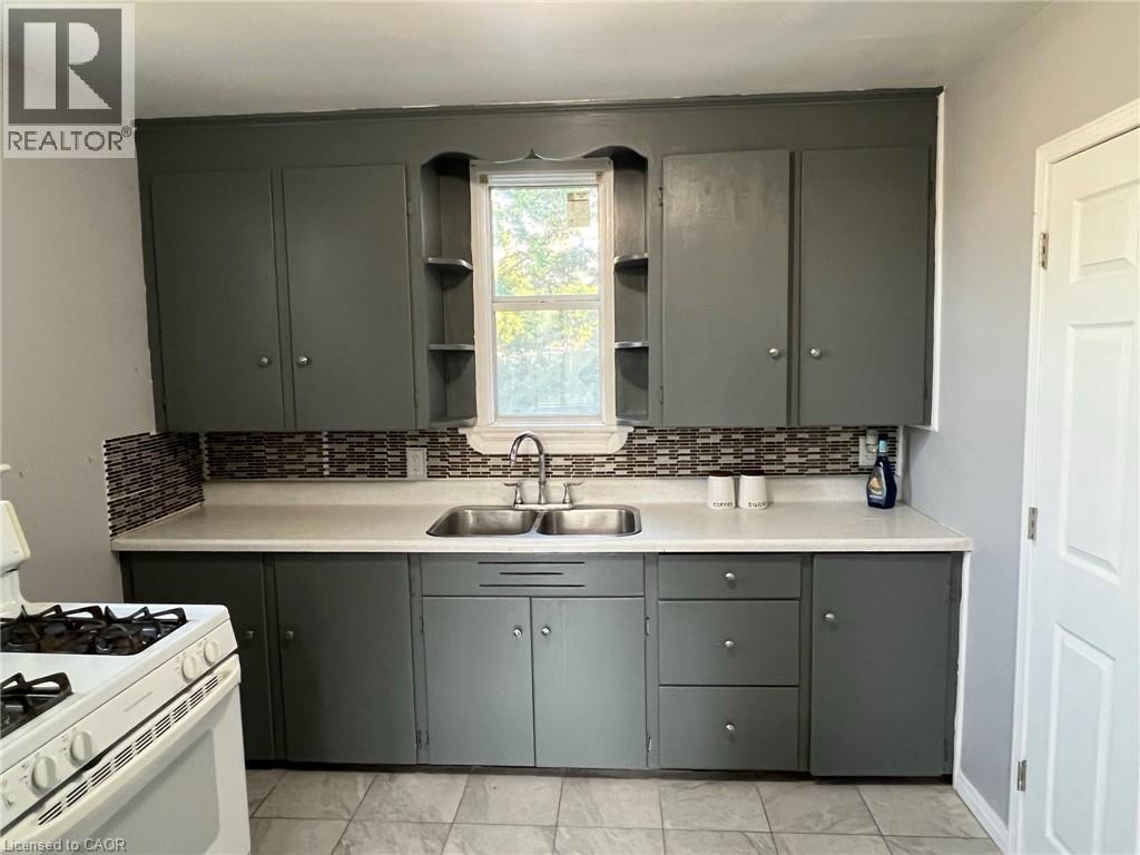 115 Highland Road W, Kitchener, Ontario  N2M 3B9 - Photo 14 - 40832556