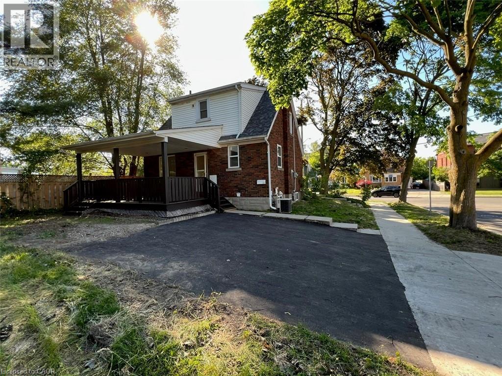 115 Highland Road W, Kitchener, Ontario  N2M 3B9 - Photo 3 - 40832556