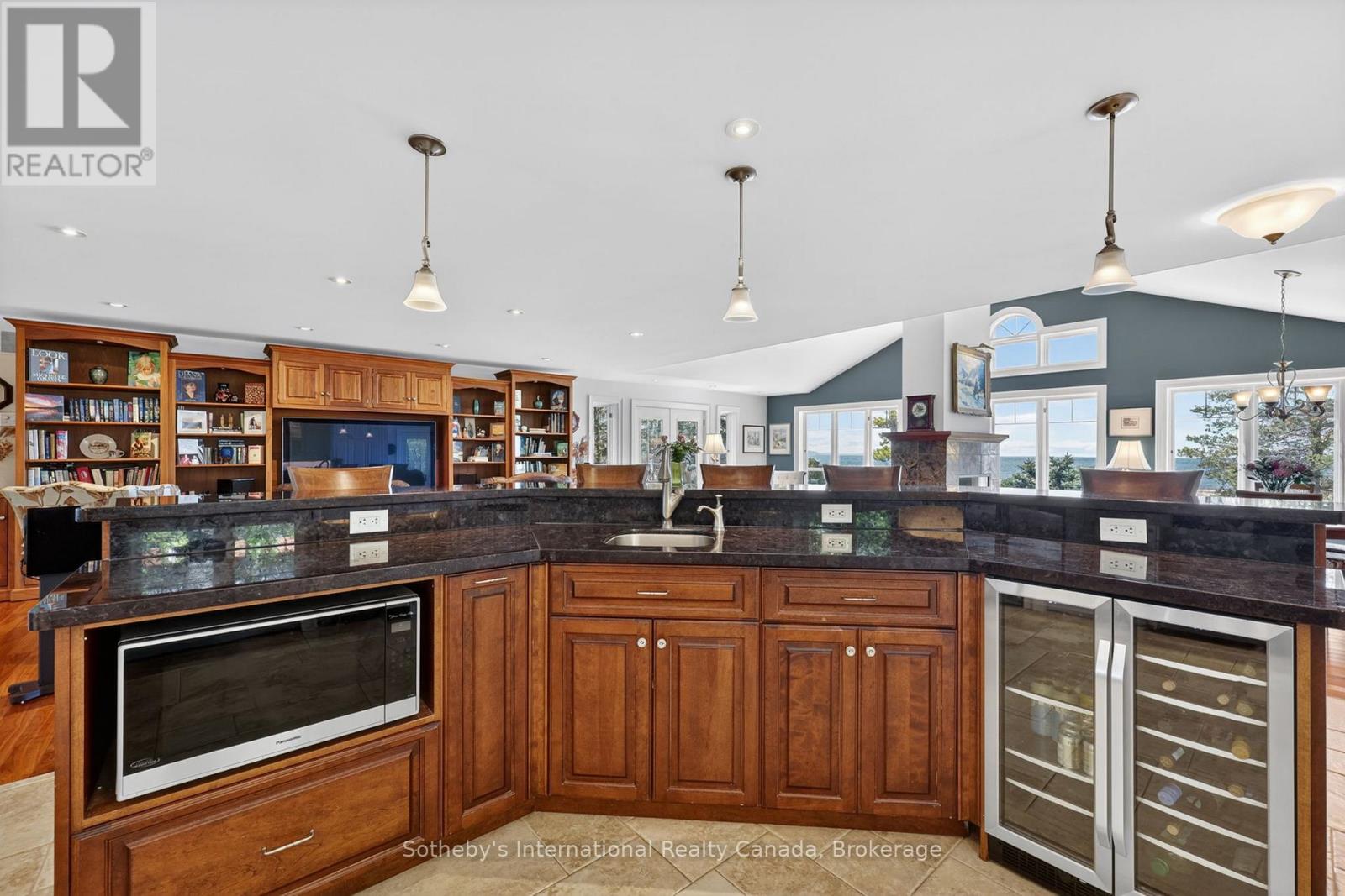 1036 River Road E, Wasaga Beach, Ontario  L9Z 2P7 - Photo 29 - S13171888