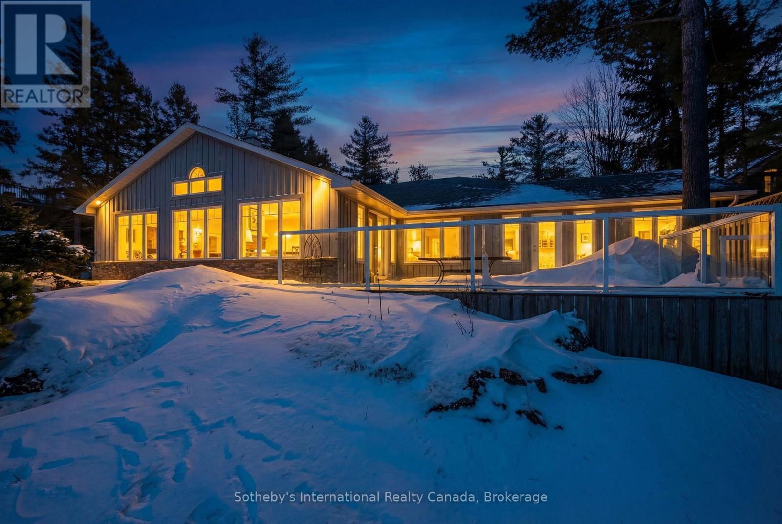 1036 River Road E, Wasaga Beach, Ontario  L9Z 2P7 - Photo 45 - S13171888