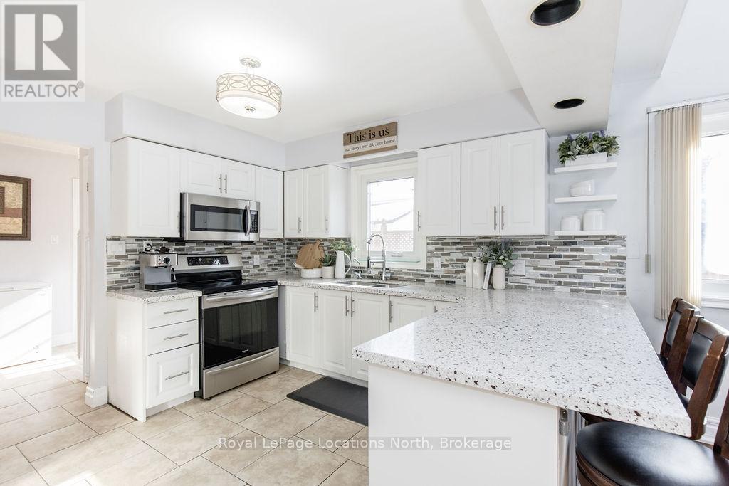 1180 River Road W, Wasaga Beach, Ontario  L9Z 2W7 - Photo 18 - S13172020