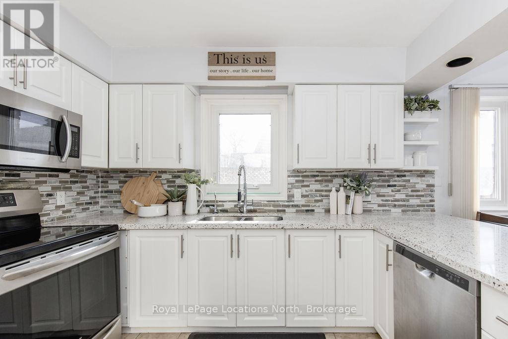 1180 River Road W, Wasaga Beach, Ontario  L9Z 2W7 - Photo 19 - S13172020