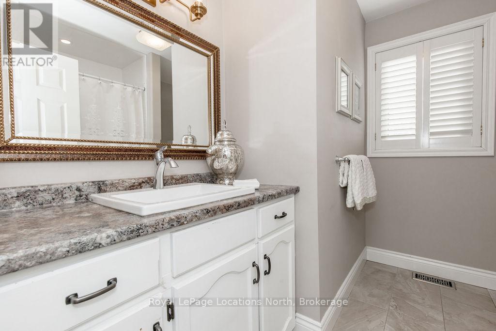 1180 River Road W, Wasaga Beach, Ontario  L9Z 2W7 - Photo 30 - S13172020