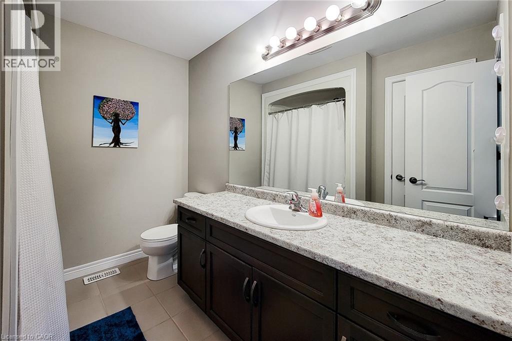 40 Fairgrounds Drive, Binbrook, Ontario  L0R 1C0 - Photo 30 - 40833469