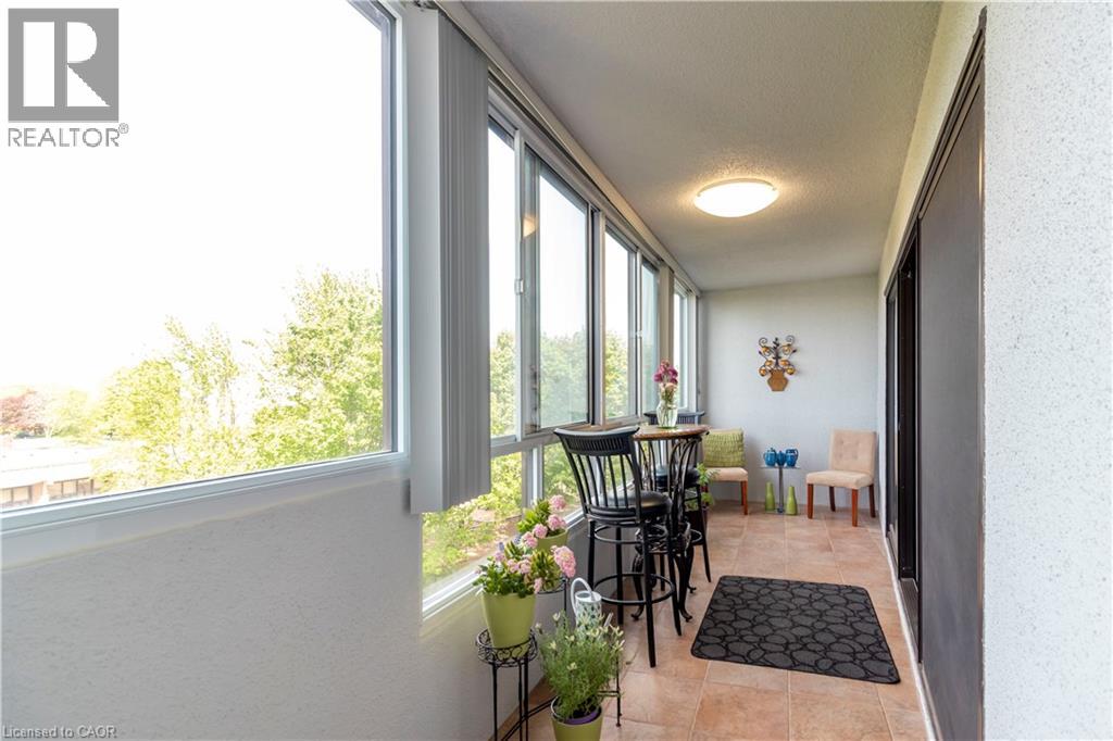 250 Glenridge Drive Unit# 401, Waterloo, Ontario  N2J 4H8 - Photo 12 - 40832970