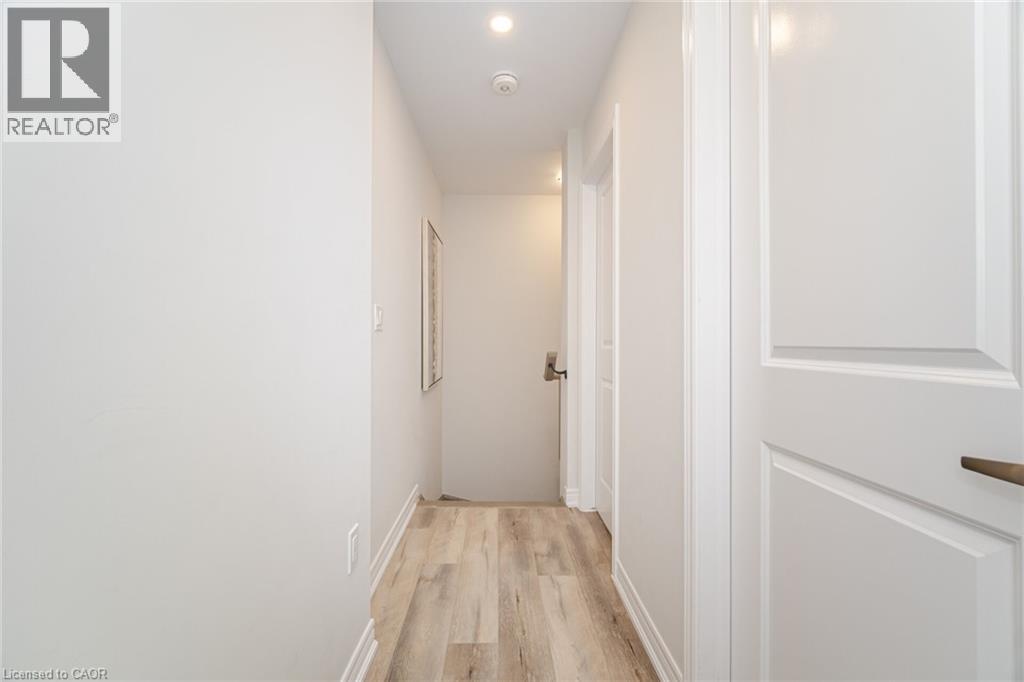 40 Zinfandel Drive Unit# 3, Stoney Creek, Ontario  L8E 0L1 - Photo 29 - 40833468