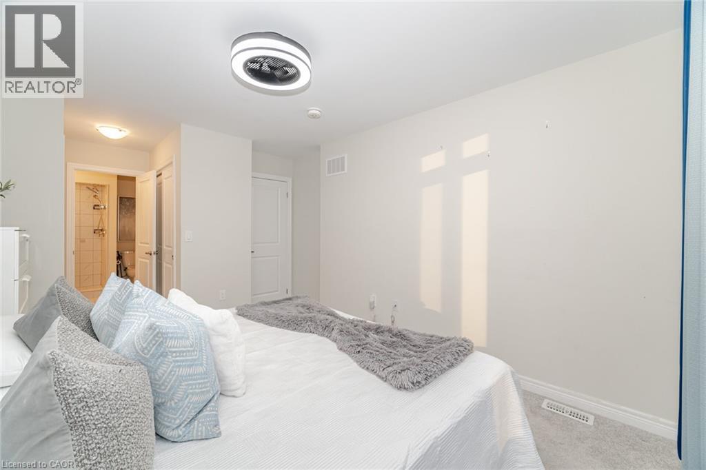 40 Zinfandel Drive Unit# 3, Stoney Creek, Ontario  L8E 0L1 - Photo 32 - 40833468