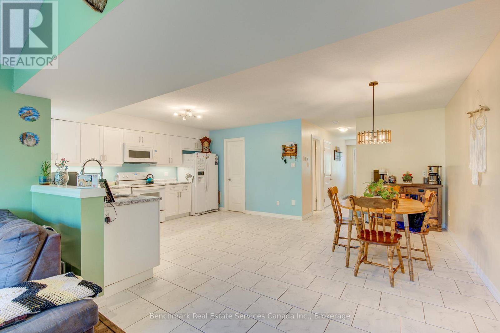 39 Leesboro Trail, Thames Centre, Ontario  N0M 2P0 - Photo 9 - X13172754