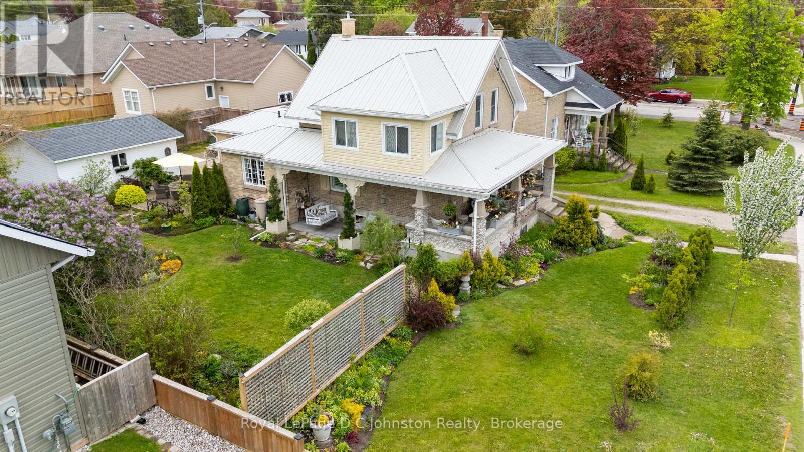 111 Albert Street N, Saugeen Shores, Ontario  N0H 2L0 - Photo 3 - X13172846
