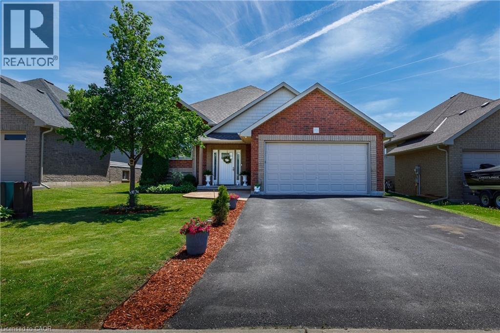 10 Redbud Crescent, Simcoe, Ontario  N3Y 0B7 - Photo 3 - 40833155