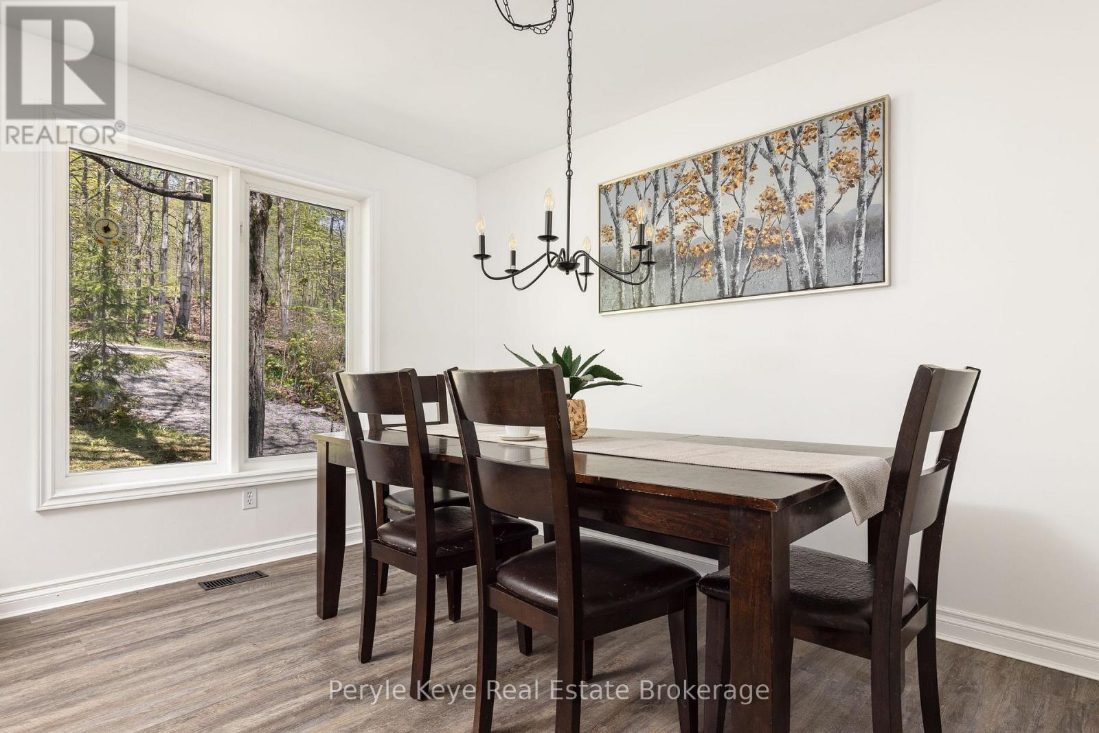 1042 Hillside Crescent, Lake Of Bays, Ontario  P1H 2J6 - Photo 14 - X13173096