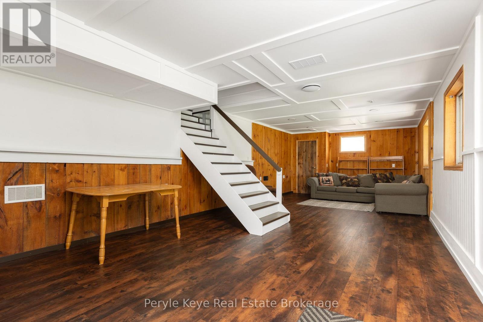1042 Hillside Crescent, Lake Of Bays, Ontario  P1H 2J6 - Photo 46 - X13173096