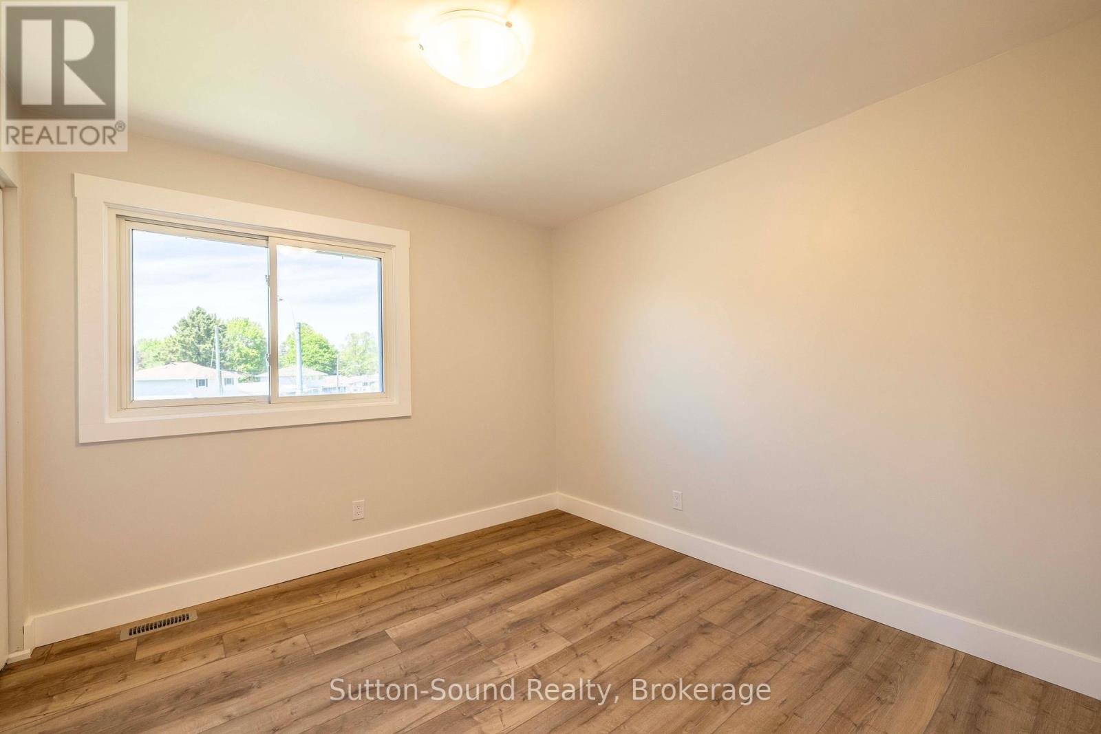 275 8th Avenue E, Owen Sound, Ontario  N4K 3A3 - Photo 23 - X13173100