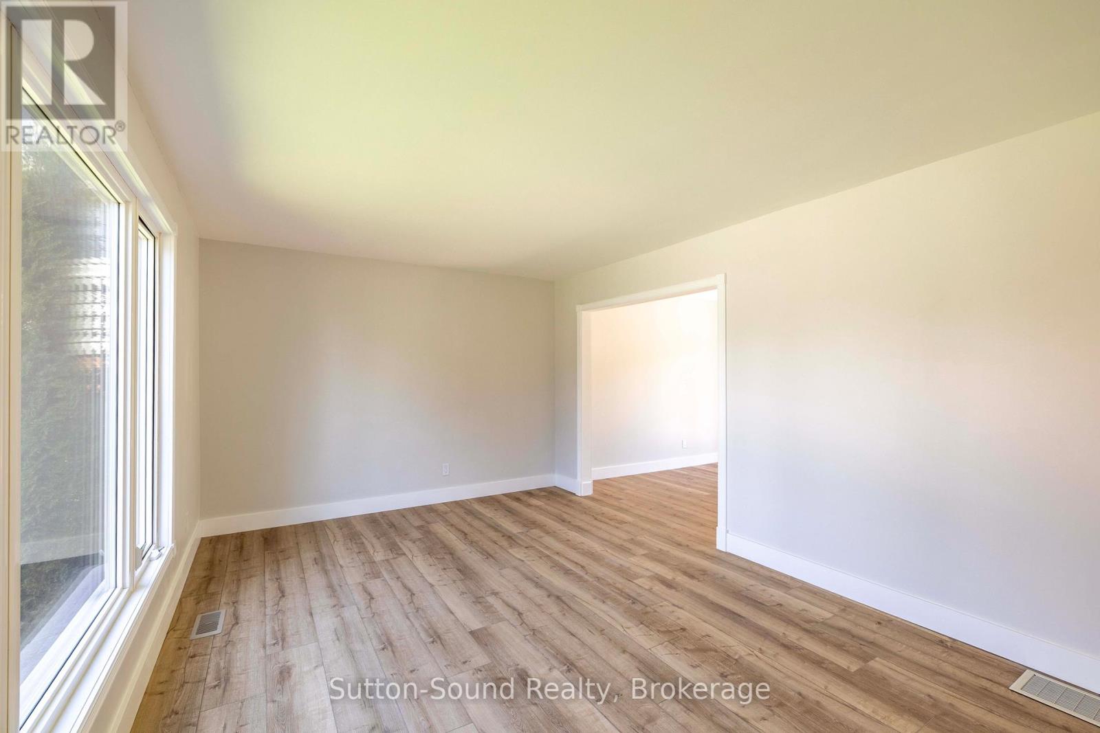 275 8th Avenue E, Owen Sound, Ontario  N4K 3A3 - Photo 6 - X13173100