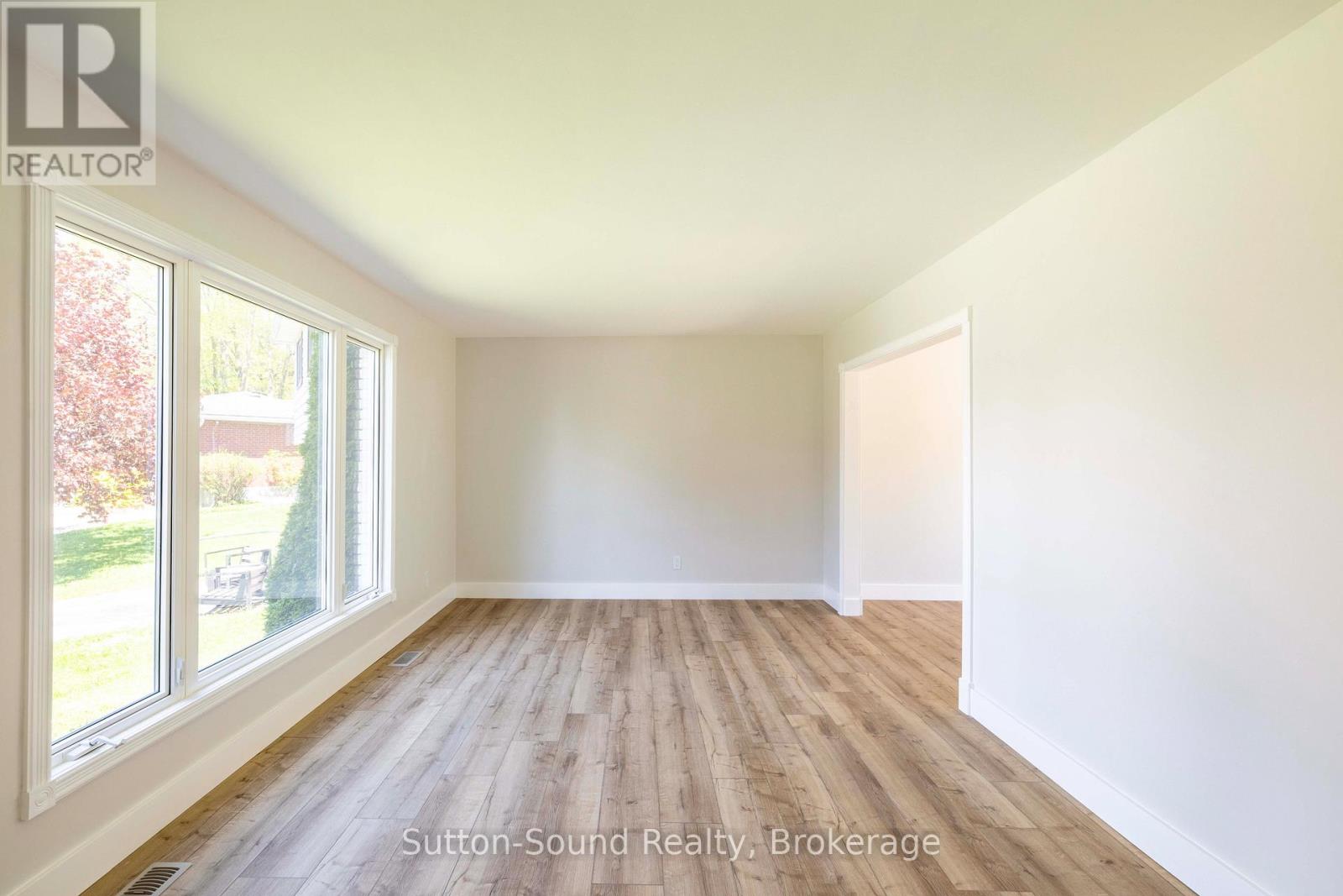 275 8th Avenue E, Owen Sound, Ontario  N4K 3A3 - Photo 8 - X13173100