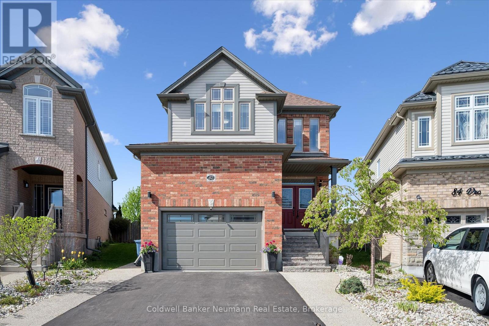 82 Drone Crescent, Guelph, Ontario  N1K 0C2 - Photo 2 - X13173244