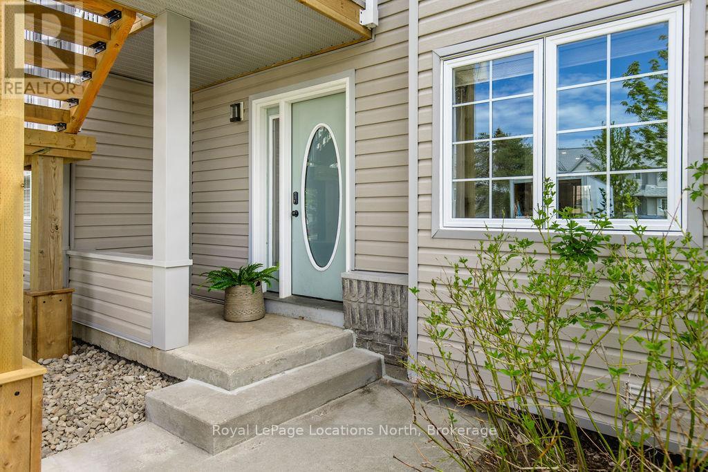 27 - 162 Settlers Way, Blue Mountains, Ontario  L9Y 0M4 - Photo 2 - X13173256
